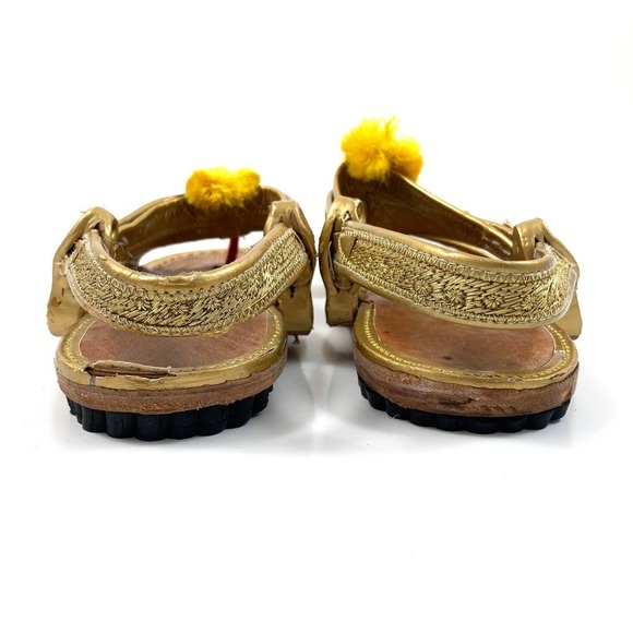 Hand made Indian gold leather pom pom sandals - Picture 4 of 9